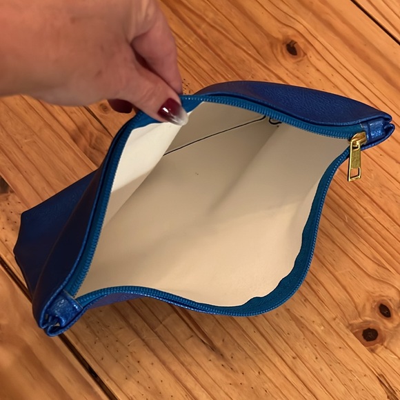 2 Piece Stadium Bag/Tote 2 Handles with Magnetic Closure. Zippered Second Bag - Picture 6 of 7